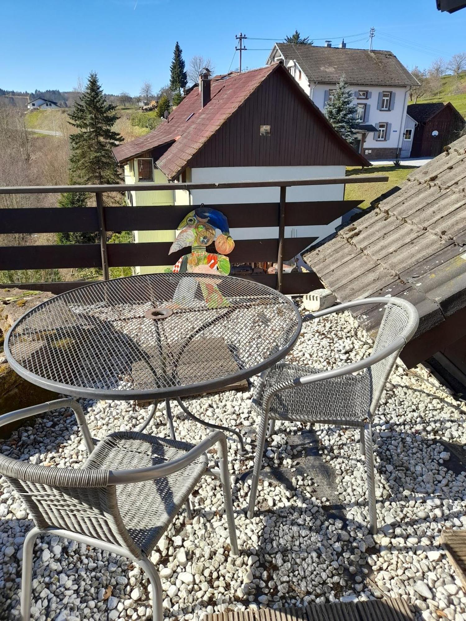 מלון Erdmannshoehle Hasel Im Suedschwarzwald מראה חיצוני תמונה
